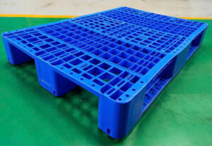 PALLET NHỰA CŨ MA20